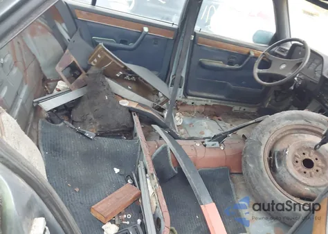 1982 BMW 733 I Automatic from USA, damaged, VIN WBAFF4402C7365329